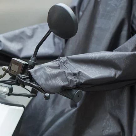 Water resistant Scooter Raincoat - Image 3