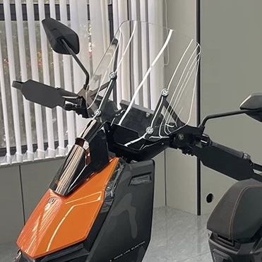NIU FQiX Windscreen (Black - Tea Brown - Smoke Gray - Clear)